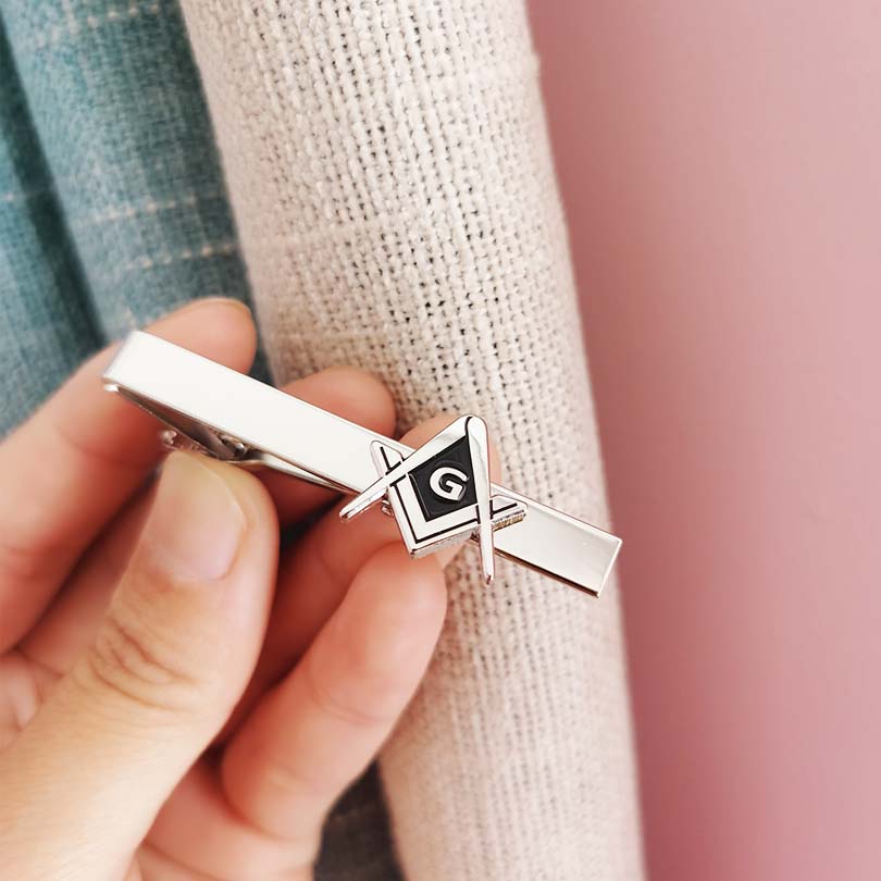 مشبك ربطة عنق معدني للرجال بتص - مراجعة Tie Bar Clip وسعره